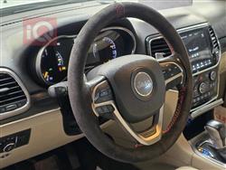 جیپ گراند شیرۆکی